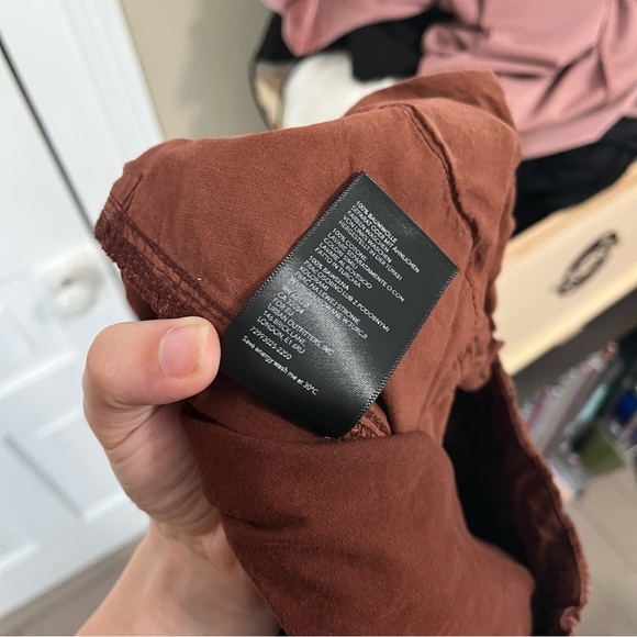 BDG Urban Outfitters Drew Pleated Poplin Trousers Rust Brown Large R2 - Picture 8 of 11